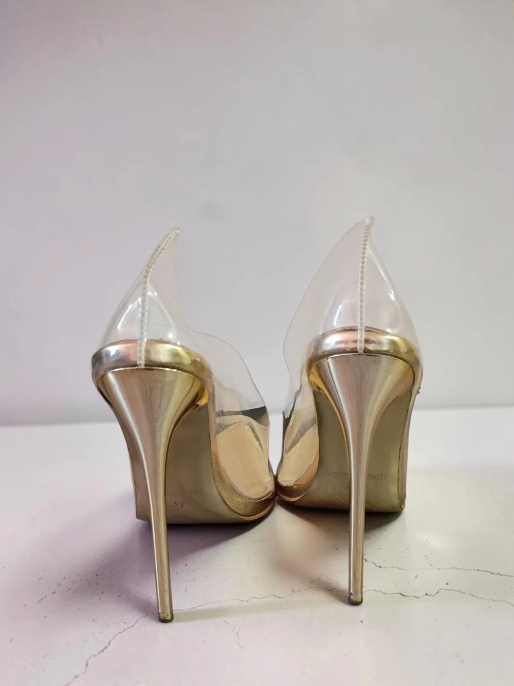 Jessica Rich Fancy Clear Pump Gold Stiletto